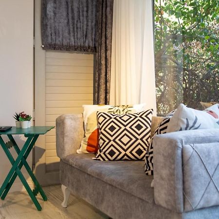 Invigorating Studio Flat Near Kordon In Alsancak Apartment Izmir Exterior photo